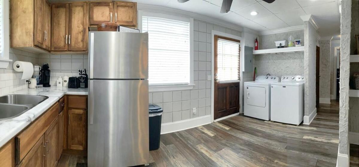 Amazing Cottage - Located On Blue Mile - Close To Gsu! Statesboro Esterno foto
