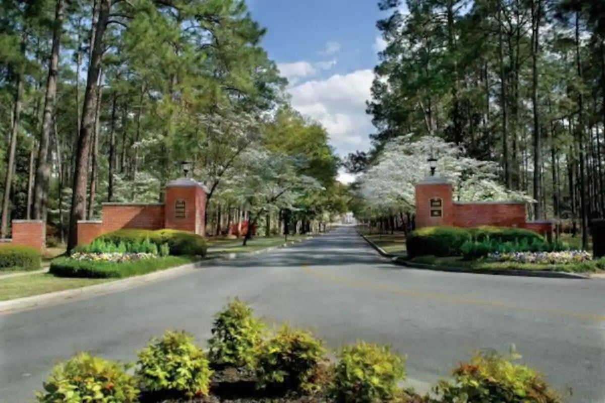 Amazing Cottage - Located On Blue Mile - Close To Gsu! Statesboro Esterno foto